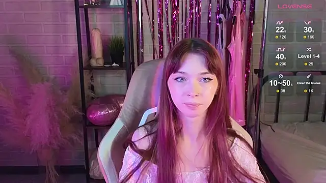 Snapshot of miiss_jessica chatting on 02-15-26, 01:35 miiss jessica online show from 02-15-26, 01:35