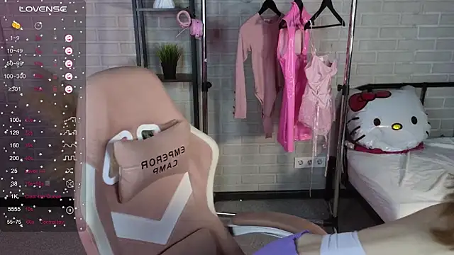 Ginger Kristin online show from 03-01-26, 02:02