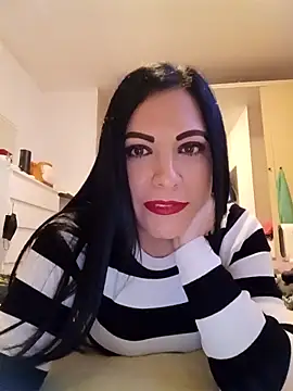 Snapshot of Morena_ojazos_travieza-39 chatting on 02-18-26, 12:56 Morena ojazos travieza-39 online show from 02-18-26, 12:56