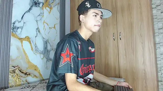 maverickhotson303av online show from 11-24-25, 08:41