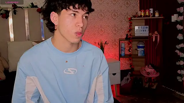 kaelwolf tay online show from 02-26-26, 07:24