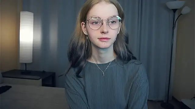 ToyaPletz online show from 11-29-25, 05:16