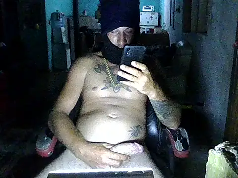 Snapshot of Pirulaibe23 chatting on 03-27-26, 05:02 Pirulaibe23 online show from 03-27-26, 05:02