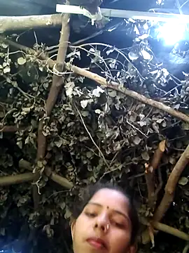 Snapshot of Babita_Gori chatting on 02-19-26, 06:20 Babita Gori online show from 02-19-26, 06:20