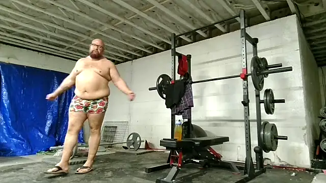 BigBearforCuddles online show from 05-06-26, 02:19