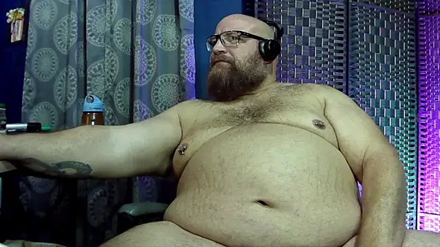 BigBearforCuddles online show from 06-10-26, 01:50
