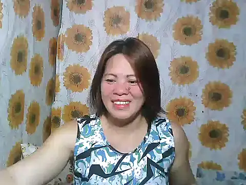 Smilinglovely online show from 03-03-26, 06:52