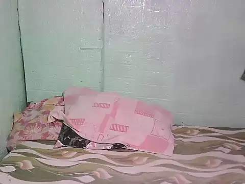 Smilinglovely online show from 07-05-26, 06:42