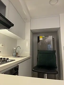 Snapshot of iisabigsquirt chatting on 01-05-26, 11:41 iisabigsquirt online show from 01-05-26, 11:41