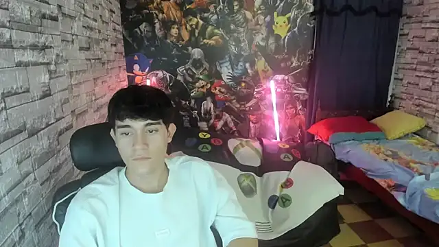 Snapshot of jay_orange chatting on 12-19-25, 10:50 jay orange online show from 12-19-25, 10:50