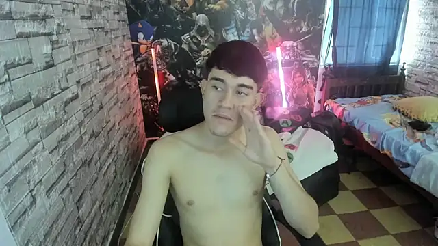 Snapshot of jay_orange chatting on 12-22-25, 07:22 jay orange online show from 12-22-25, 07:22