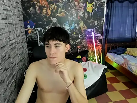 Snapshot of jay_orange chatting on 03-09-26, 07:18 jay orange online show from 03-09-26, 07:18