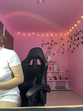 Davne  online show from 03-08-26, 08:01