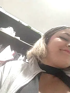 Snapshot of sexy_aurora_ourdoors chatting on 12-03-25, 07:23 sexy aurora ourdoors online show from 12-03-25, 07:23