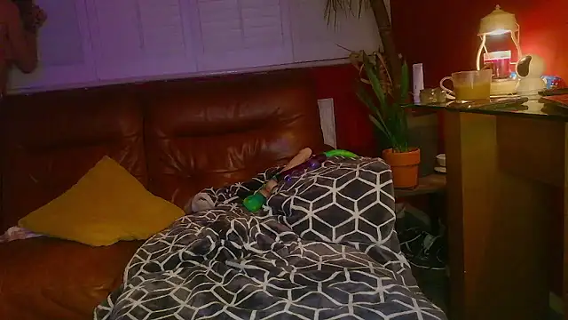 Snapshot of FreyaFucksFans chatting on 01-18-26, 12:14 FreyaFucksFans online show from 01-18-26, 12:14