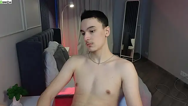 MoonlinSkinn online show from 03-12-26, 01:12