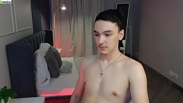 MoonlinSkinn online show from 03-14-26, 01:01