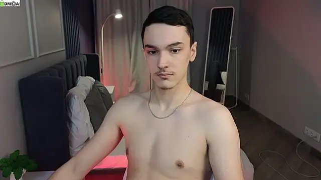 MoonlinSkinn online show from 03-15-26, 01:00