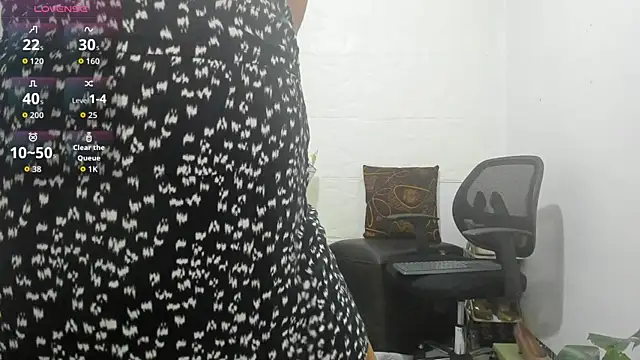 Miss clarepocahose online show from 06-07-26, 01:21