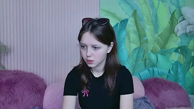 Snapshot of Samantha_Martines chatting on 02-12-26, 08:15 Samantha Martines online show from 02-12-26, 08:15