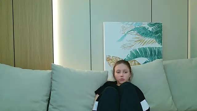 Snapshot of Samantha_Martines chatting on 02-15-26, 04:20 Samantha Martines online show from 02-15-26, 04:20