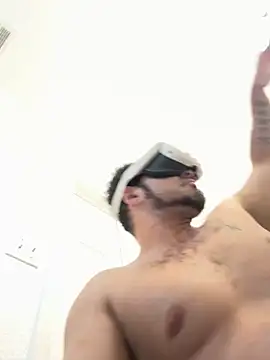 2addictivelyhorny online show from 05-02-26, 06:35