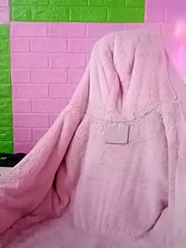 Lily-ross22 online show from 03-07-26, 06:32