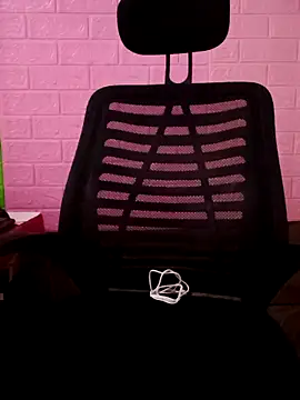 Lily-ross22 online show from 04-22-26, 05:54