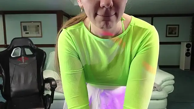 KiraRustle online show from 01-19-26, 02:59