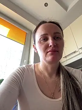 Snapshot of TomilaSi chatting on 02-28-26, 11:11 TomilaSi online show from 02-28-26, 11:11