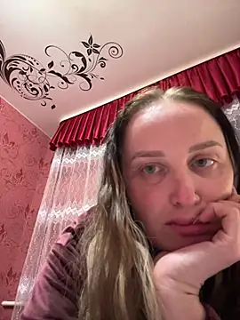 Snapshot of TomilaSi chatting on 03-17-26, 07:28 TomilaSi online show from 03-17-26, 07:28