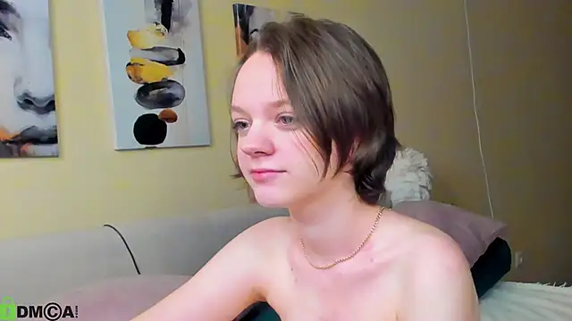 Snapshot of Olivia_Riesz chatting on 05-02-26, 01:21 Olivia Riesz online show from 05-02-26, 01:21
