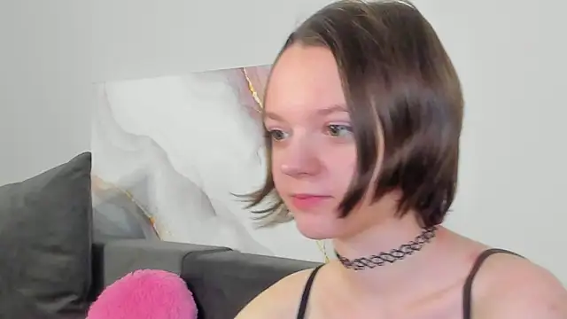 Snapshot of Olivia_Riesz chatting on 06-03-26, 01:08 Olivia Riesz online show from 06-03-26, 01:08