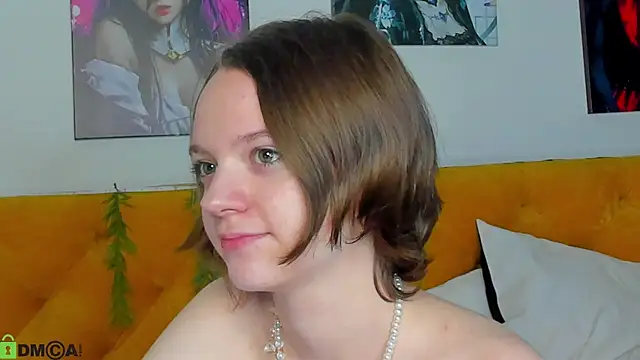 Snapshot of Olivia_Riesz chatting on 06-13-26, 01:14 Olivia Riesz online show from 06-13-26, 01:14
