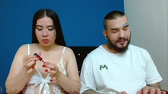 Snapshot of ARIA_AND_NICK chatting on 06-02-26, 04:20 ARIA AND NICK online show from 06-02-26, 04:20