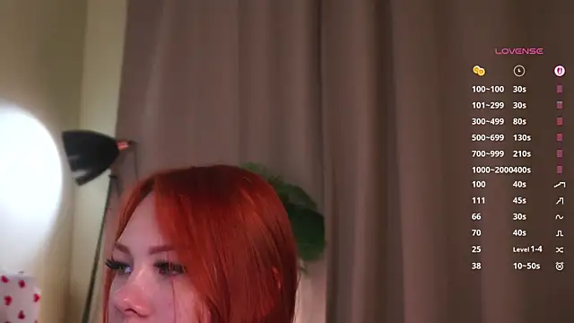 Snapshot of DedeGebo chatting on 12-17-25, 04:02 DedeGebo online show from 12-17-25, 04:02