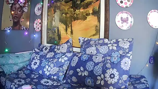 JuicyEbonyGoddess online show from 03-08-26, 02:21