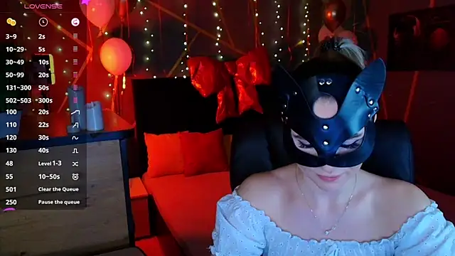 Snapshot of _Sweet__Cat_ chatting on 02-20-26, 01:33 Sweet Cat online show from 02-20-26, 01:33