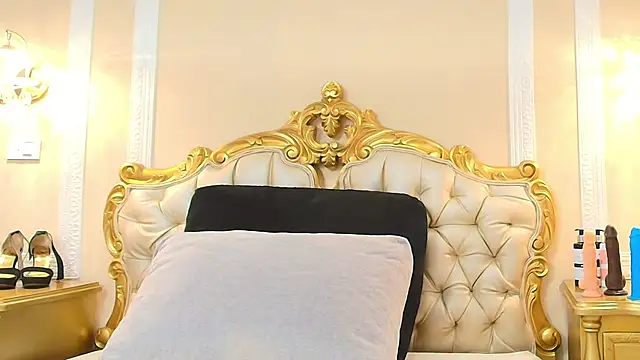 HallieStone online show from 03-20-26, 12:21