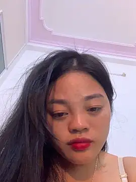 Snapshot of lana-kan chatting on 12-18-25, 08:37 lana-kan online show from 12-18-25, 08:37