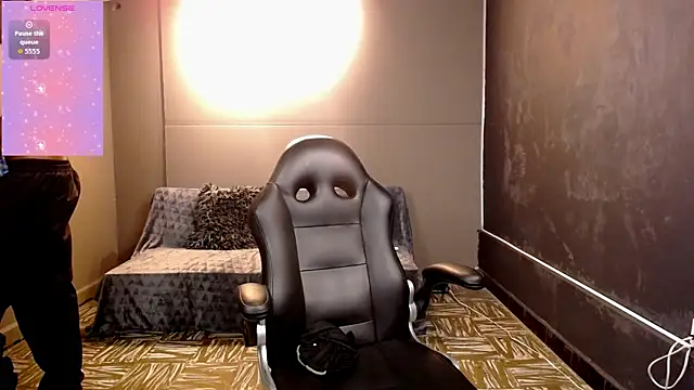 LiamVibes212 online show from 12-04-25, 04:00