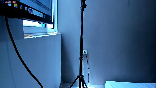 LiamVibes212 online show from 03-06-26, 06:04