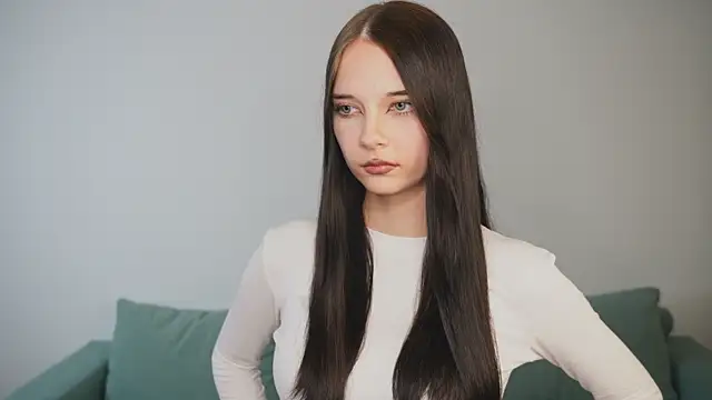 MaryannaOrgan online show from 12-05-25, 05:09