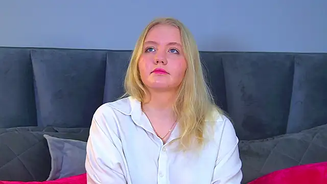 EmilyEvanse online show from 12-01-25, 06:29