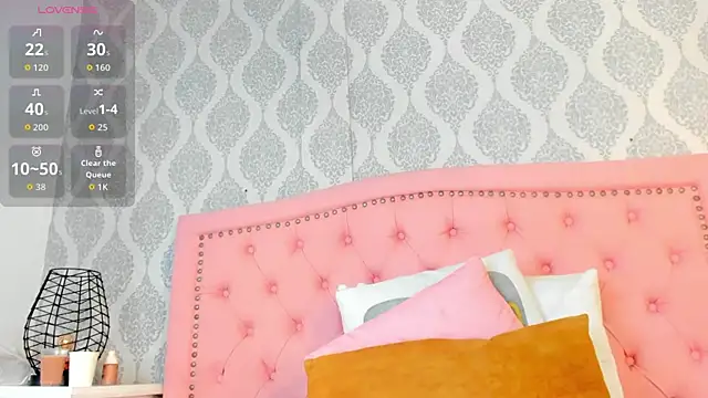 emma scott 7 online show from 03-21-26, 11:26