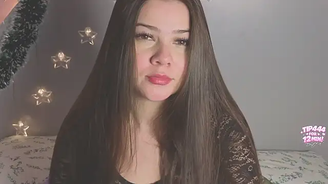 Snapshot of amyvans_ chatting on 12-23-25, 01:03 amyvans online show from 12-23-25, 01:03