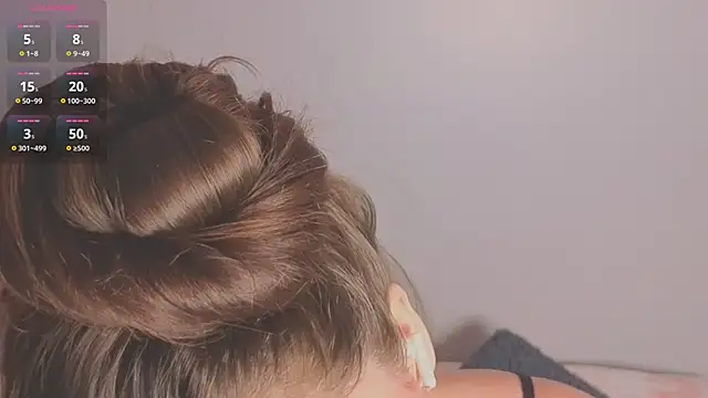 Snapshot of amyvans_ chatting on 01-17-26, 08:45 amyvans online show from 01-17-26, 08:45