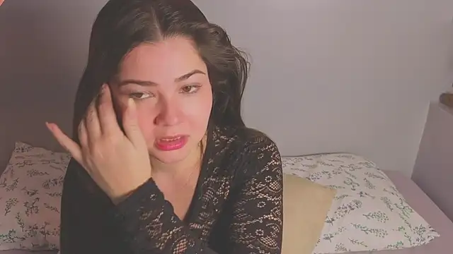 Snapshot of amyvans_ chatting on 03-08-26, 08:12 amyvans online show from 03-08-26, 08:12