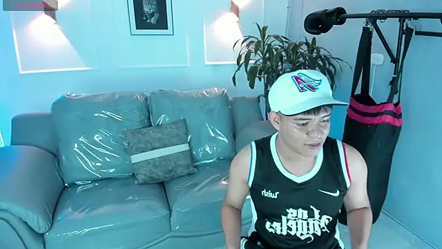 Paul 27  online show from 12-02-25, 03:12