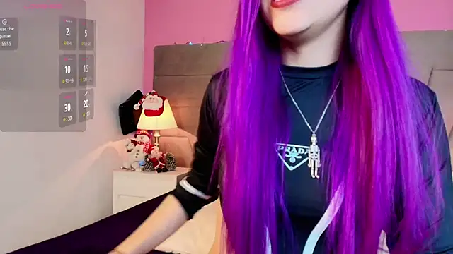 Snapshot of Emilyroth chatting on 12-19-25, 08:38 Emilyroth online show from 12-19-25, 08:38